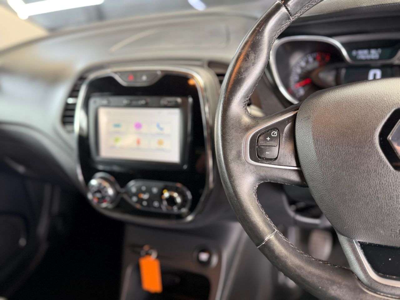 2017 RENAULT CAPTUR 2017 RENAULT CAPTUR