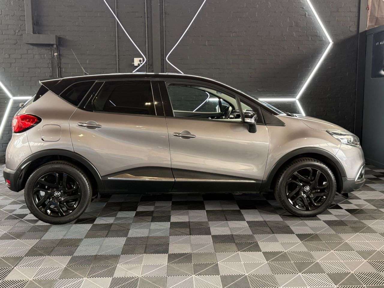 2017 RENAULT CAPTUR 2017 RENAULT CAPTUR
