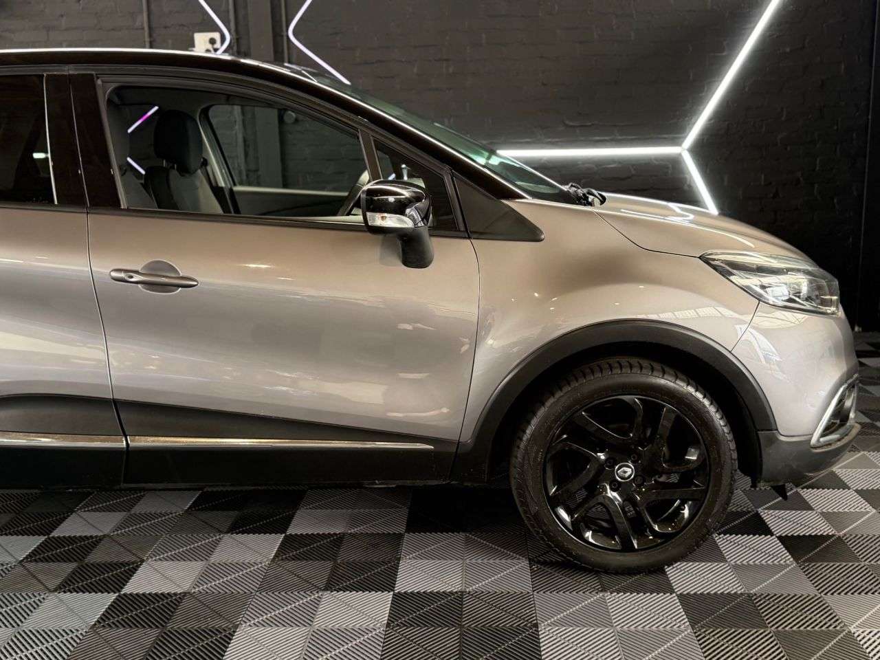 2017 RENAULT CAPTUR 2017 RENAULT CAPTUR