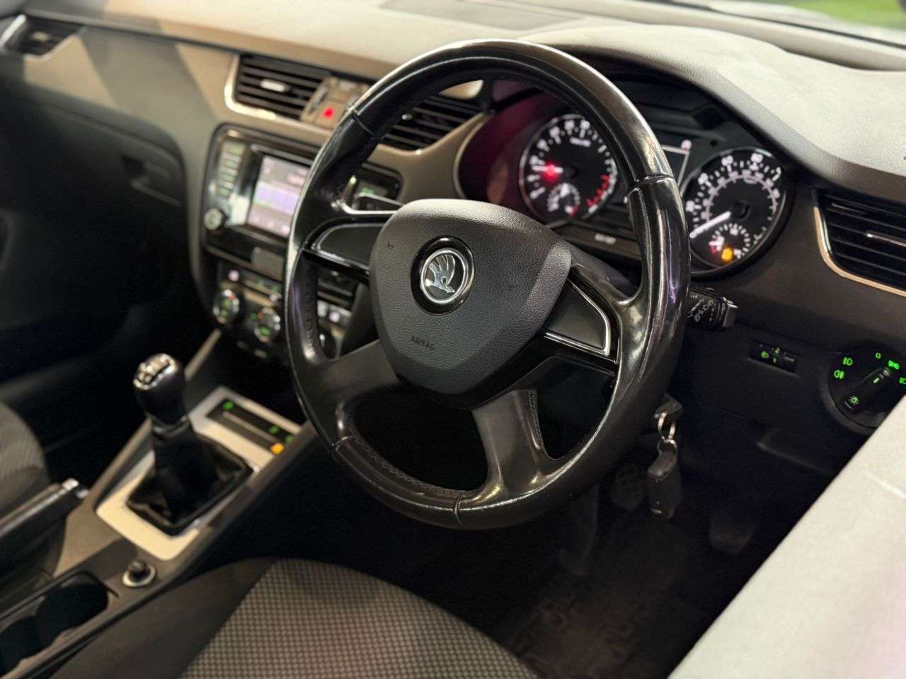 2013 SKODA OCTAVIA 2013 SKODA OCTAVIA