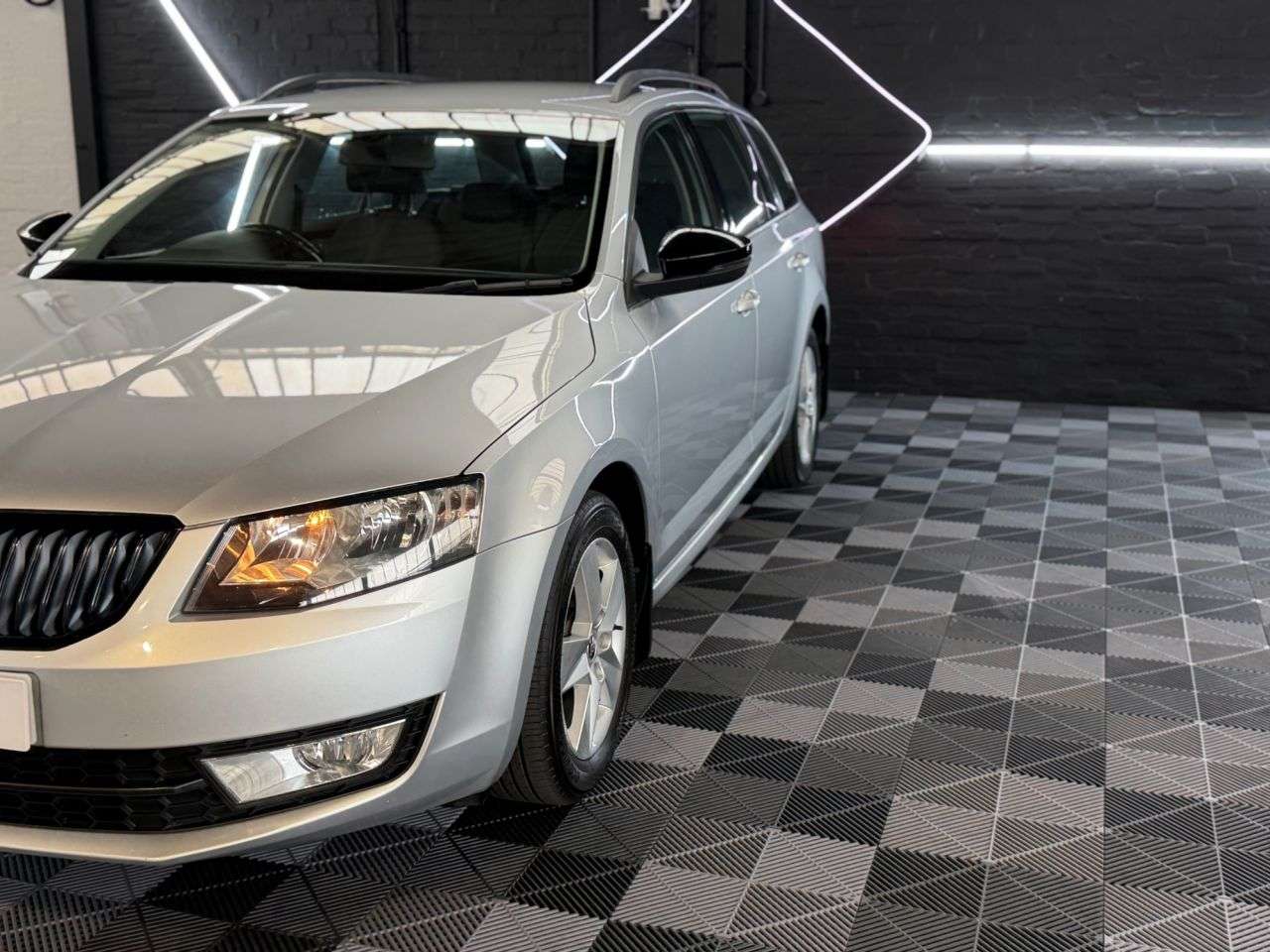 2013 SKODA OCTAVIA 2013 SKODA OCTAVIA