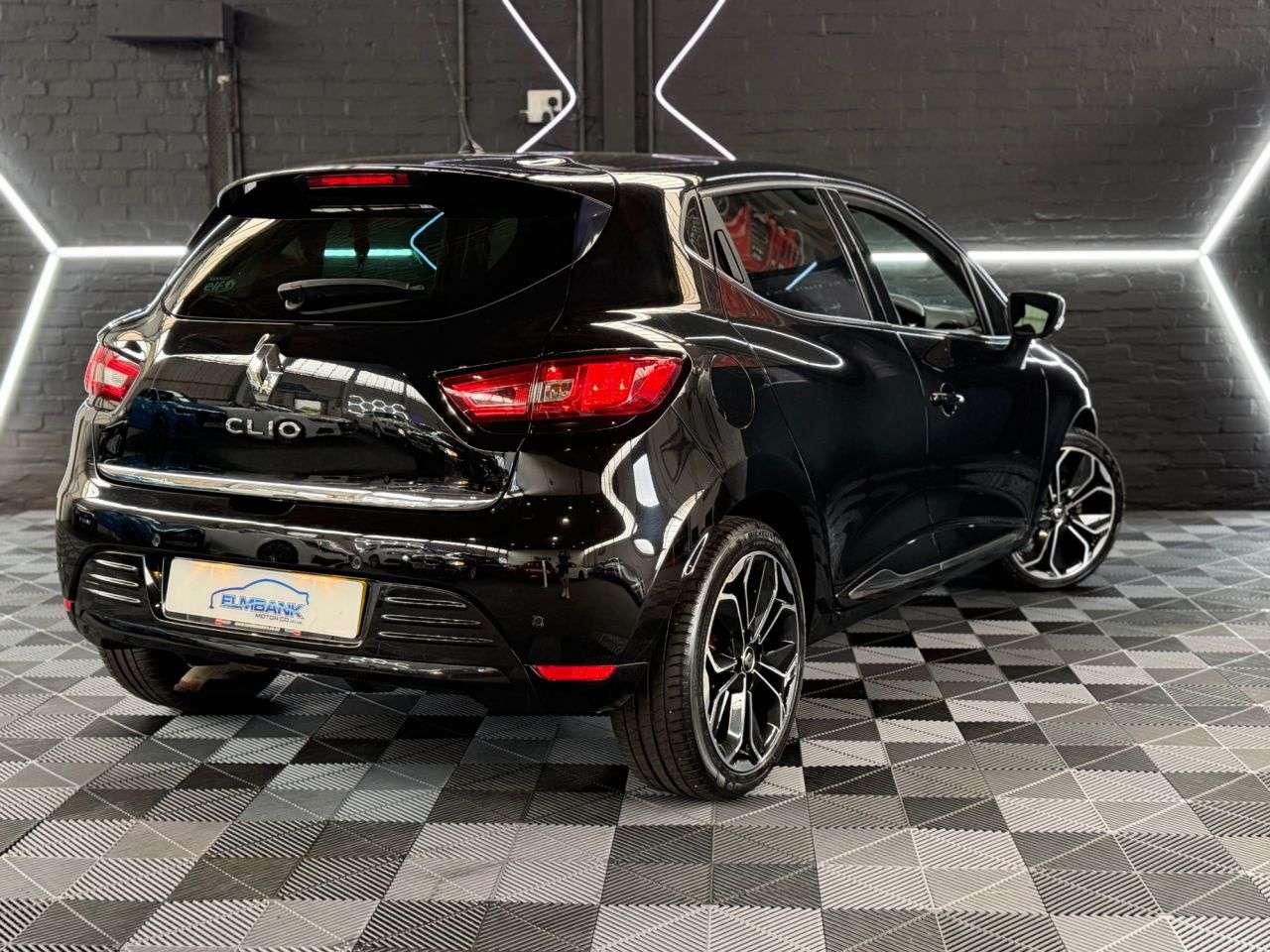 2019 RENAULT CLIO 2019 RENAULT CLIO