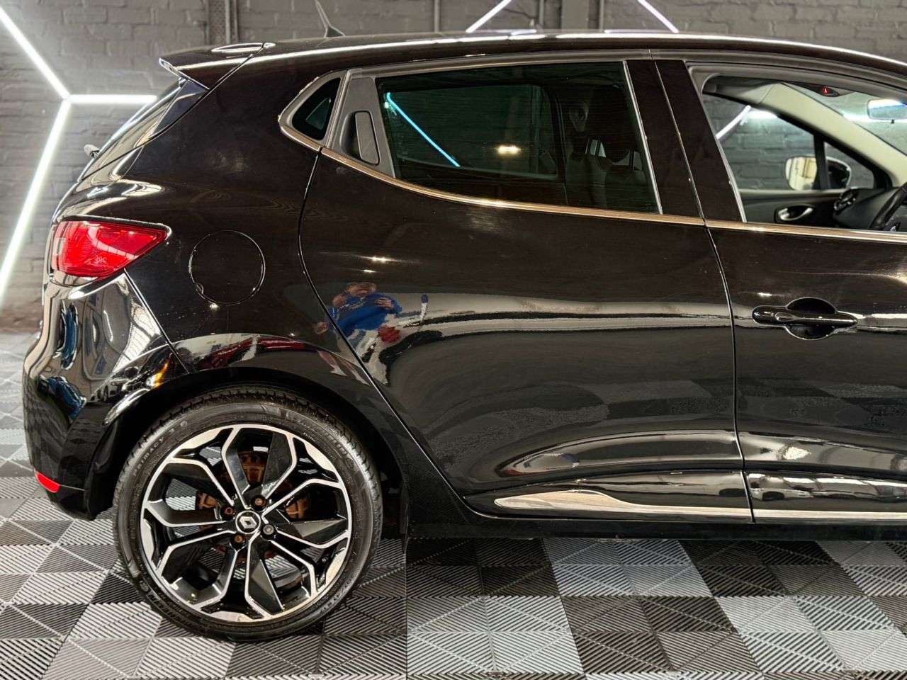 2019 RENAULT CLIO 2019 RENAULT CLIO