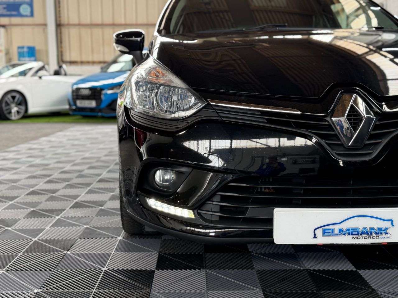 2019 RENAULT CLIO 2019 RENAULT CLIO