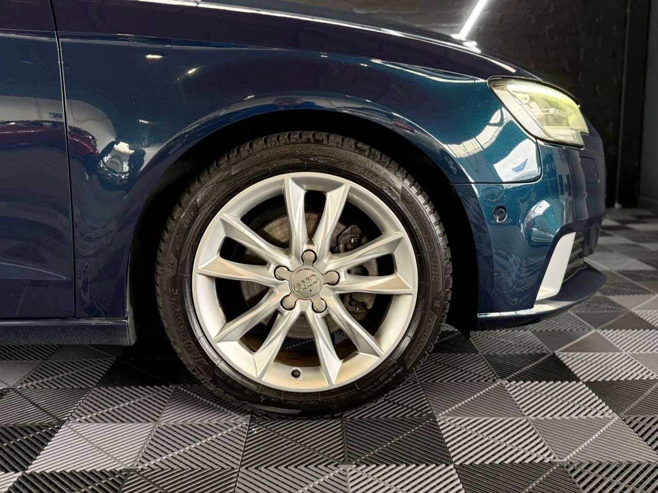 2017 AUDI A3 2017 AUDI A3
