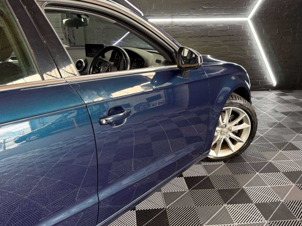 2017 AUDI A3 2017 AUDI A3