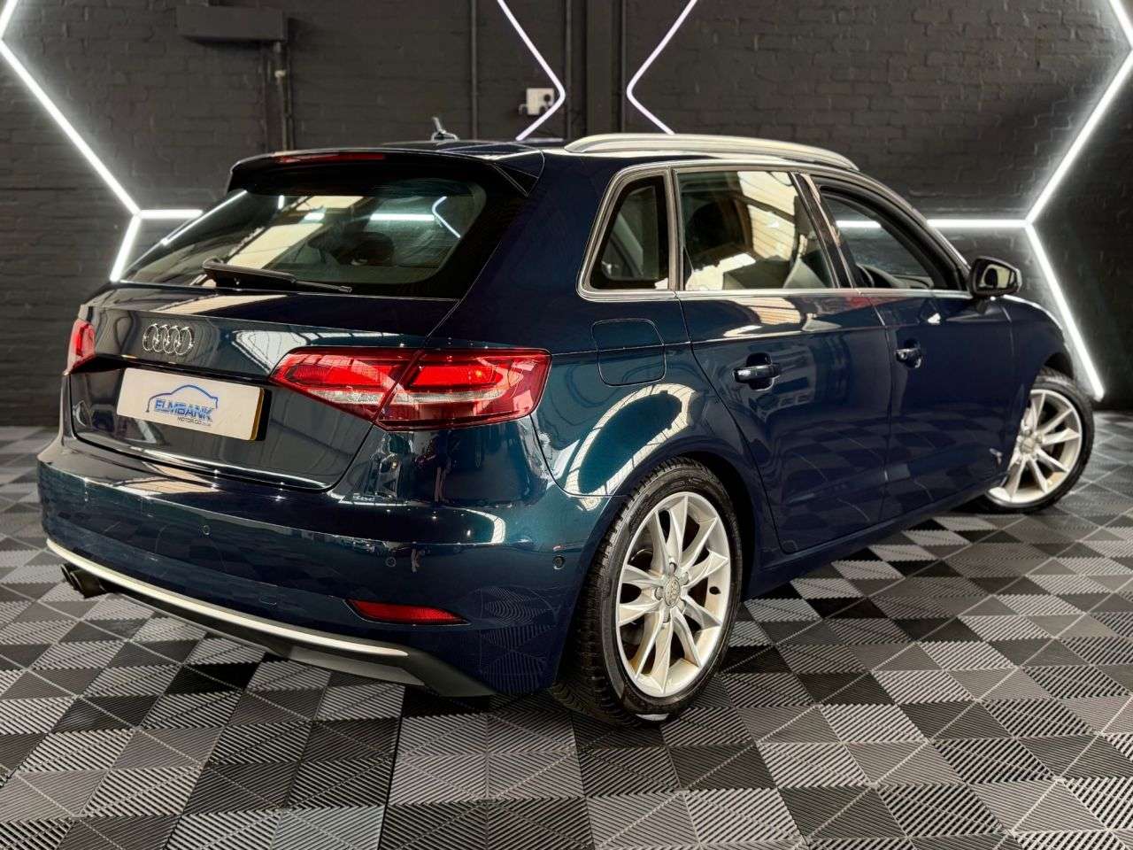 2017 AUDI A3 2017 AUDI A3