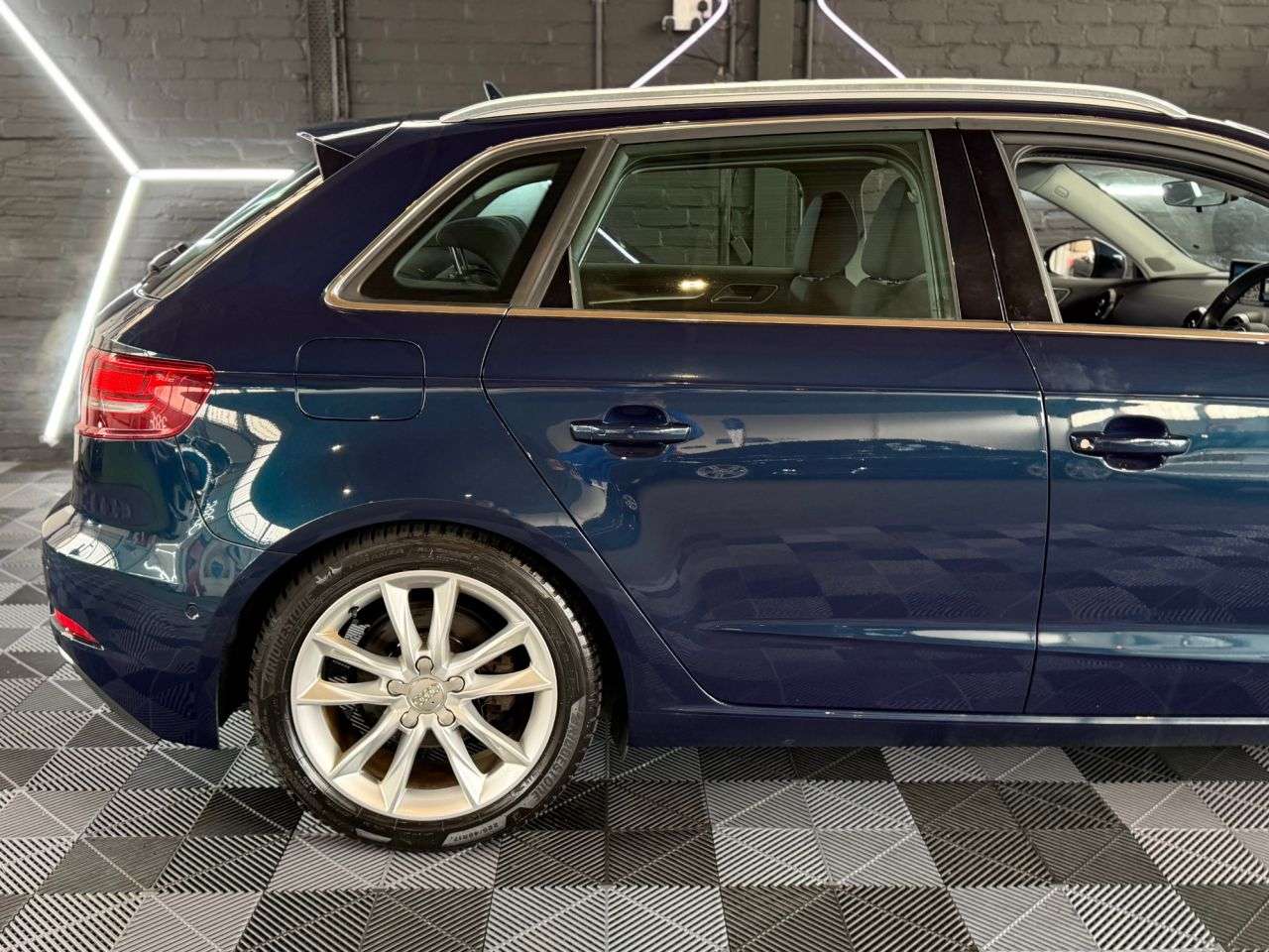 2017 AUDI A3 2017 AUDI A3