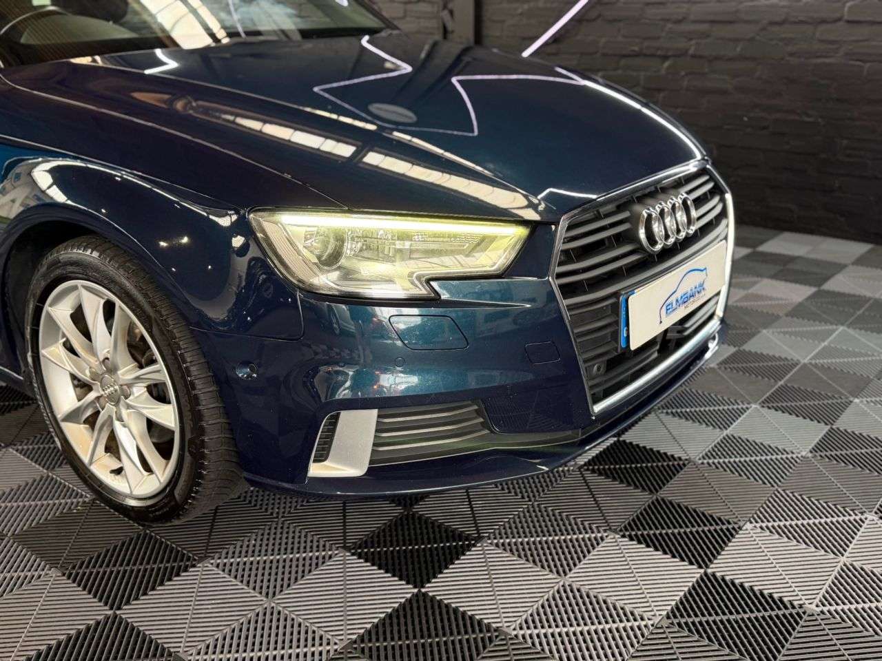 2017 AUDI A3 2017 AUDI A3