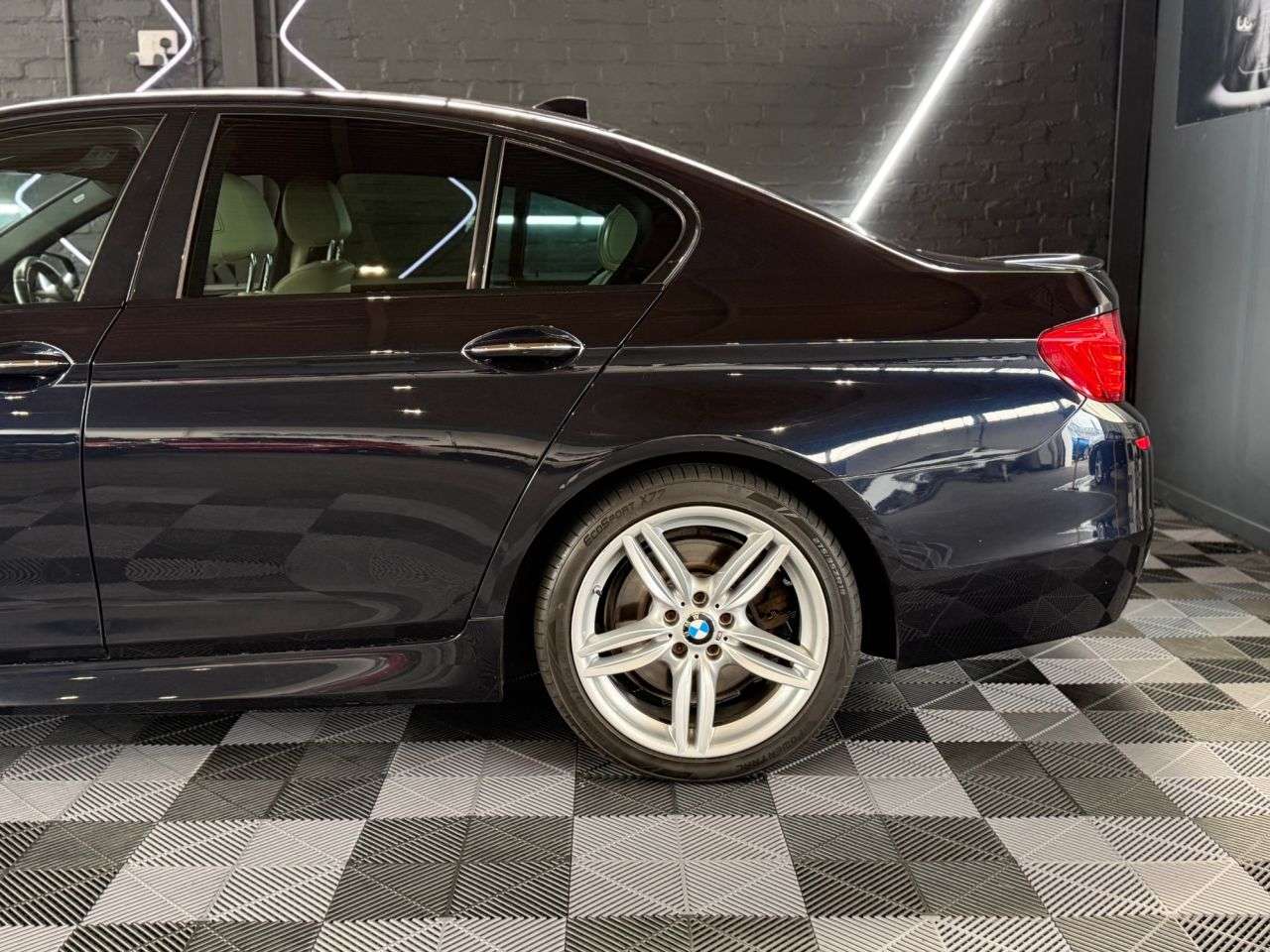 2016 BMW 5 SERIES 2016 BMW 5 SERIES