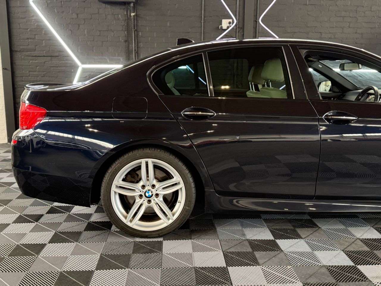 2016 BMW 5 SERIES 2016 BMW 5 SERIES