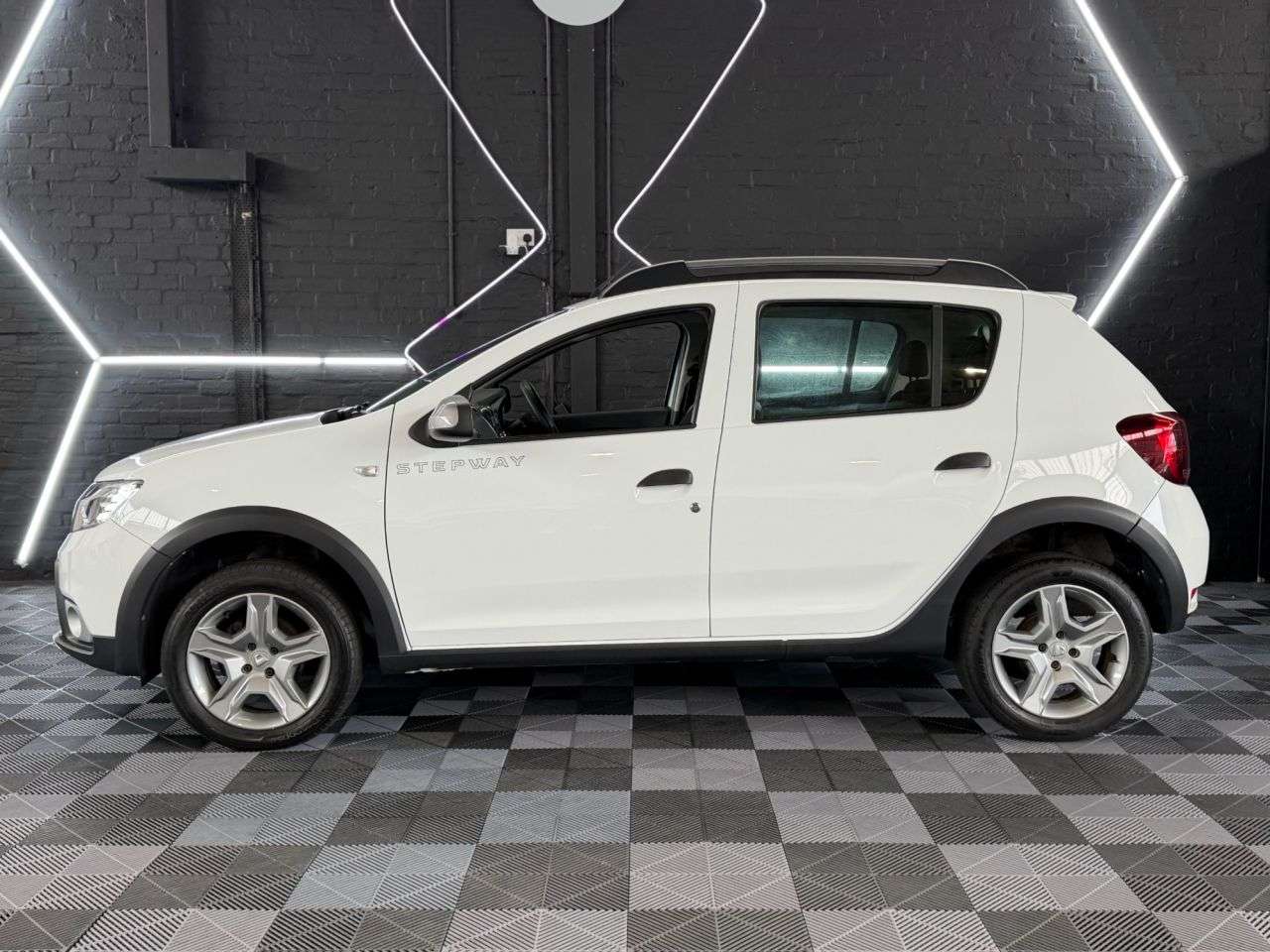 2019 DACIA SANDERO STEPWAY 2019 DACIA SANDERO STEPWAY
