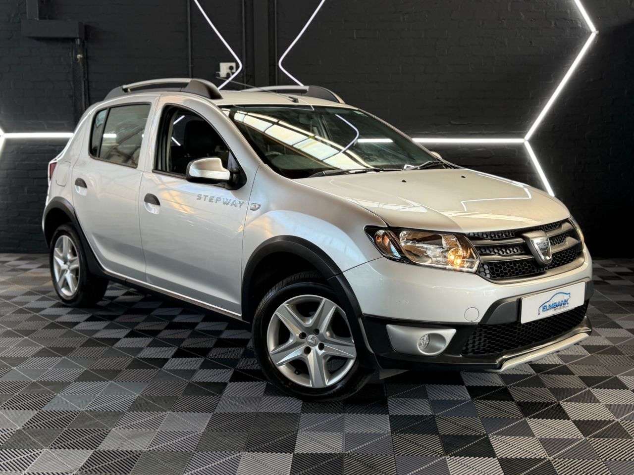 2015 DACIA SANDERO STEPWAY 2015 DACIA SANDERO STEPWAY