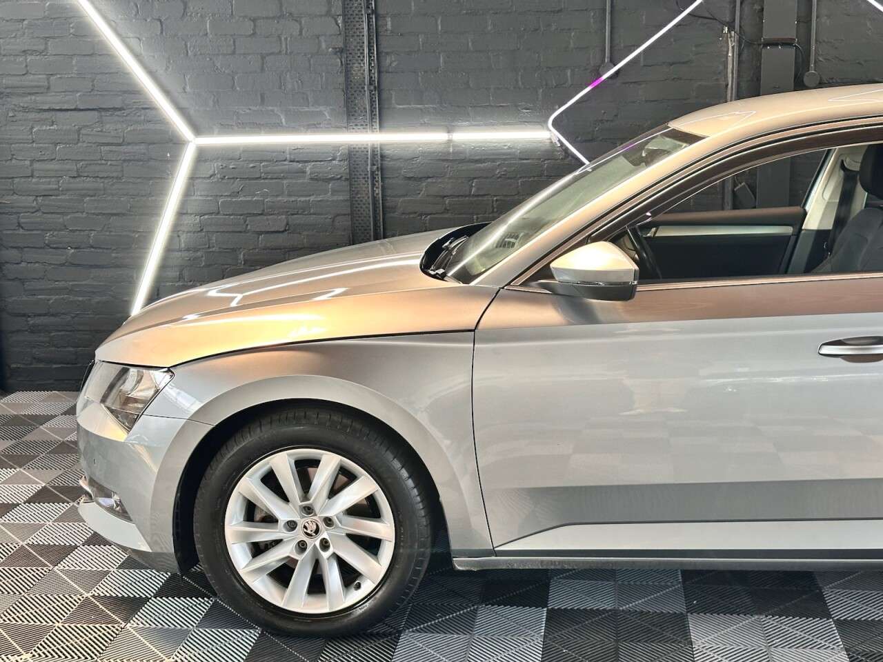 2018 SKODA SUPERB 2018 SKODA SUPERB