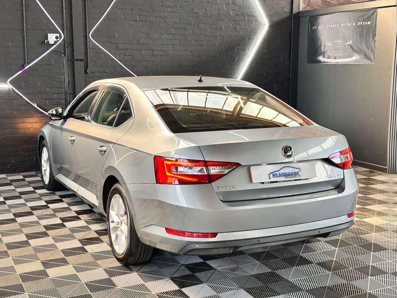 2018 SKODA SUPERB 2018 SKODA SUPERB