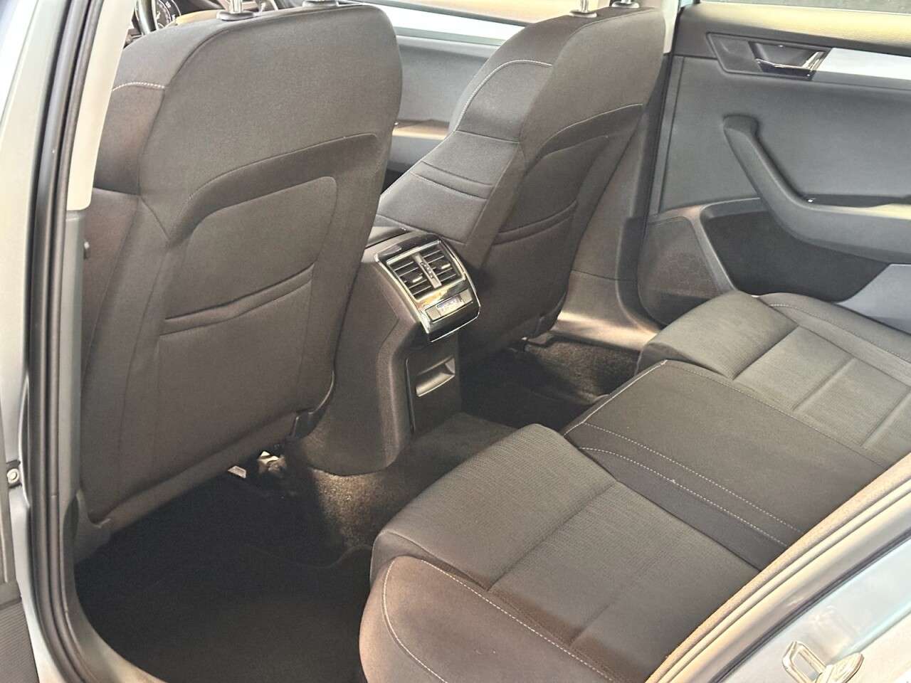 2018 SKODA SUPERB 2018 SKODA SUPERB