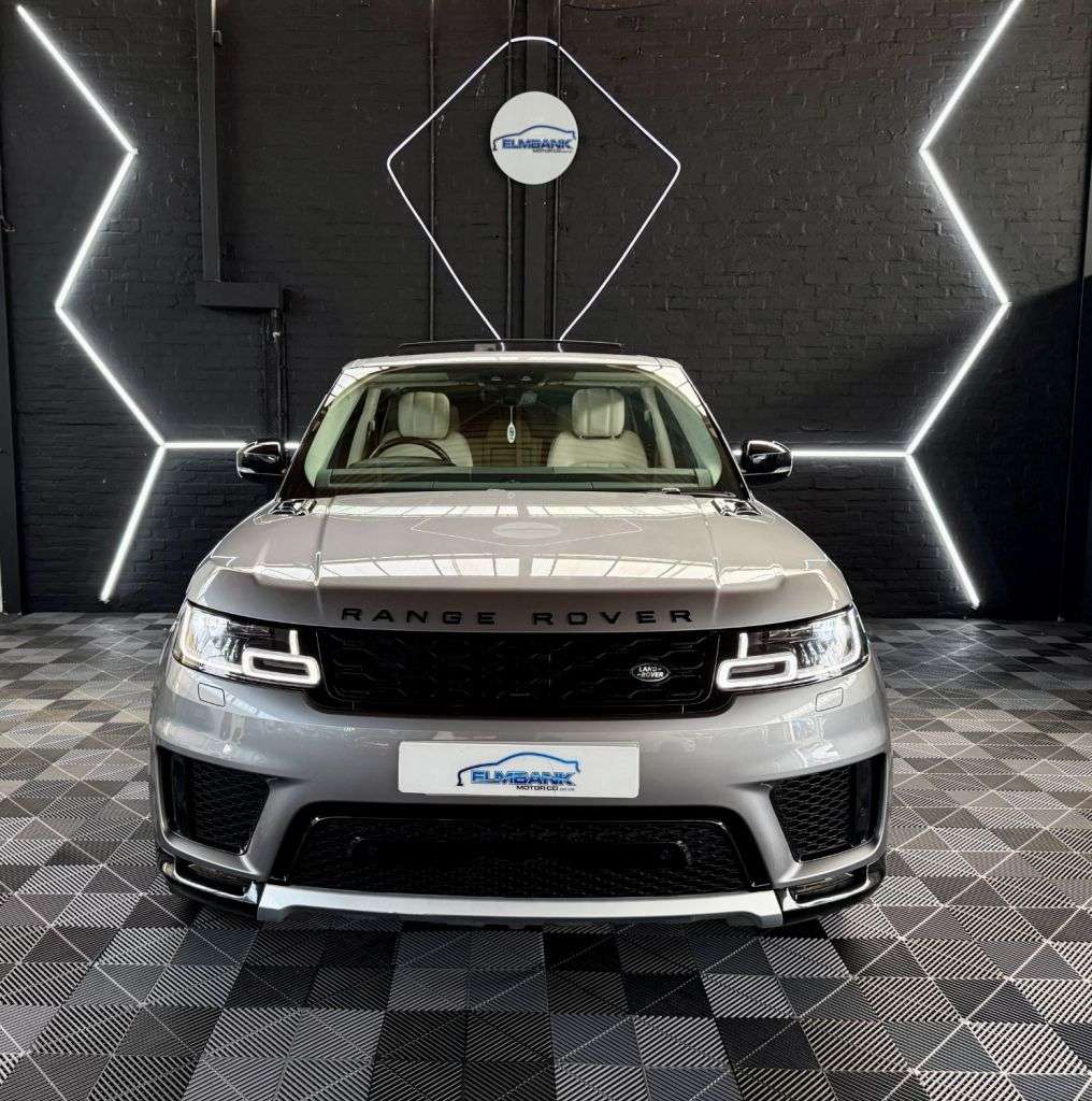 A 2020 LAND ROVER RANGE ROVER SPORT 3.0 D300 MHEV HSE SUV 5dr Diesel Auto 4WD Euro 6 (s/s) (300 ps) HYBRID - 2 A 2020 LAND ROVER RANGE ROVER SPORT 3.0 D300 MHEV HSE SUV 5dr Diesel Auto 4WD Euro 6 (s/s) (300 ps) HYBRID - 2