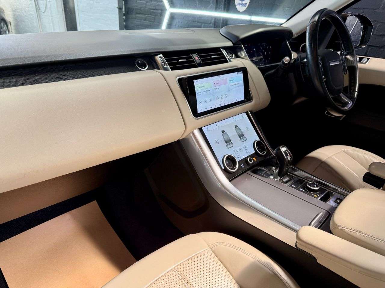 2020 LAND ROVER RANGE ROVER SPORT 2020 LAND ROVER RANGE ROVER SPORT