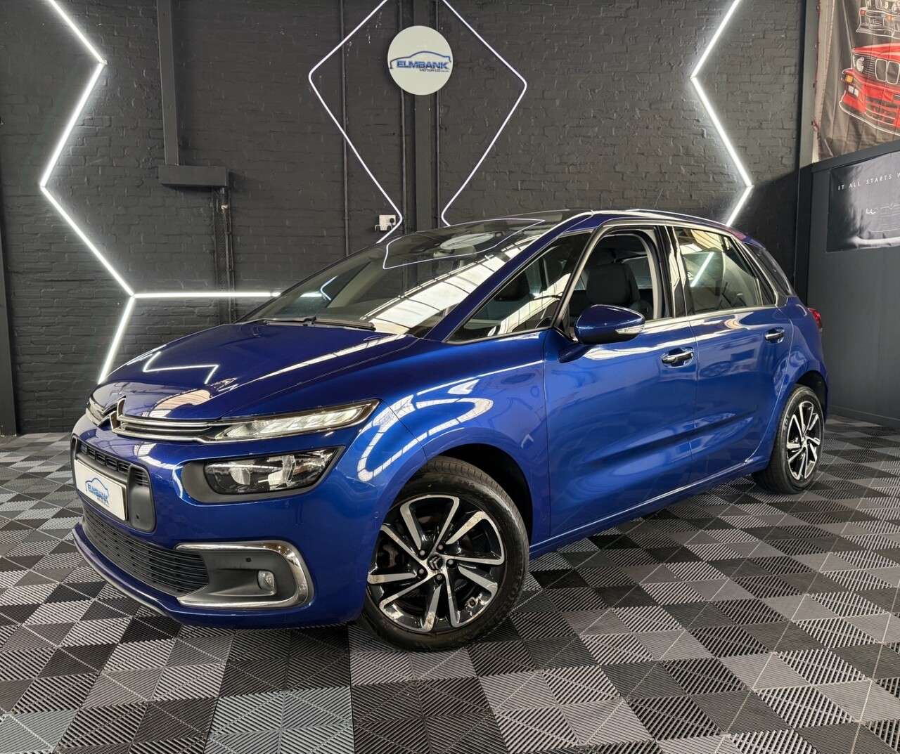 A 2017 CITROEN C4 PICASSO 1.2 PureTech Feel MPV 5dr Petrol Manual Euro 6 (s/s) (130 ps) ONLY £35 ROAD A 2017 CITROEN C4 PICASSO 1.2 PureTech Feel MPV 5dr Petrol Manual Euro 6 (s/s) (130 ps) ONLY £35 ROAD