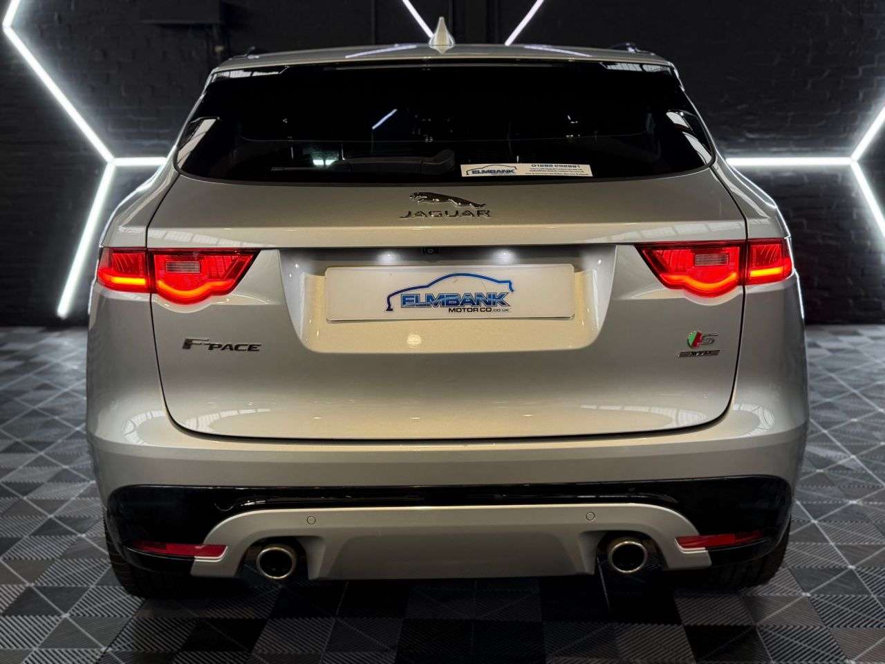 2017 JAGUAR F-PACE 2017 JAGUAR F-PACE