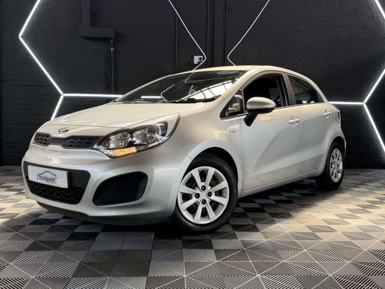 A 2014 KIA RIO 1.25 1 Hatchback 5dr Petrol Manual Euro 5 (84 bhp) LOVELY EXAMPLE - VALUE P A 2014 KIA RIO 1.25 1 Hatchback 5dr Petrol Manual Euro 5 (84 bhp) LOVELY EXAMPLE - VALUE P