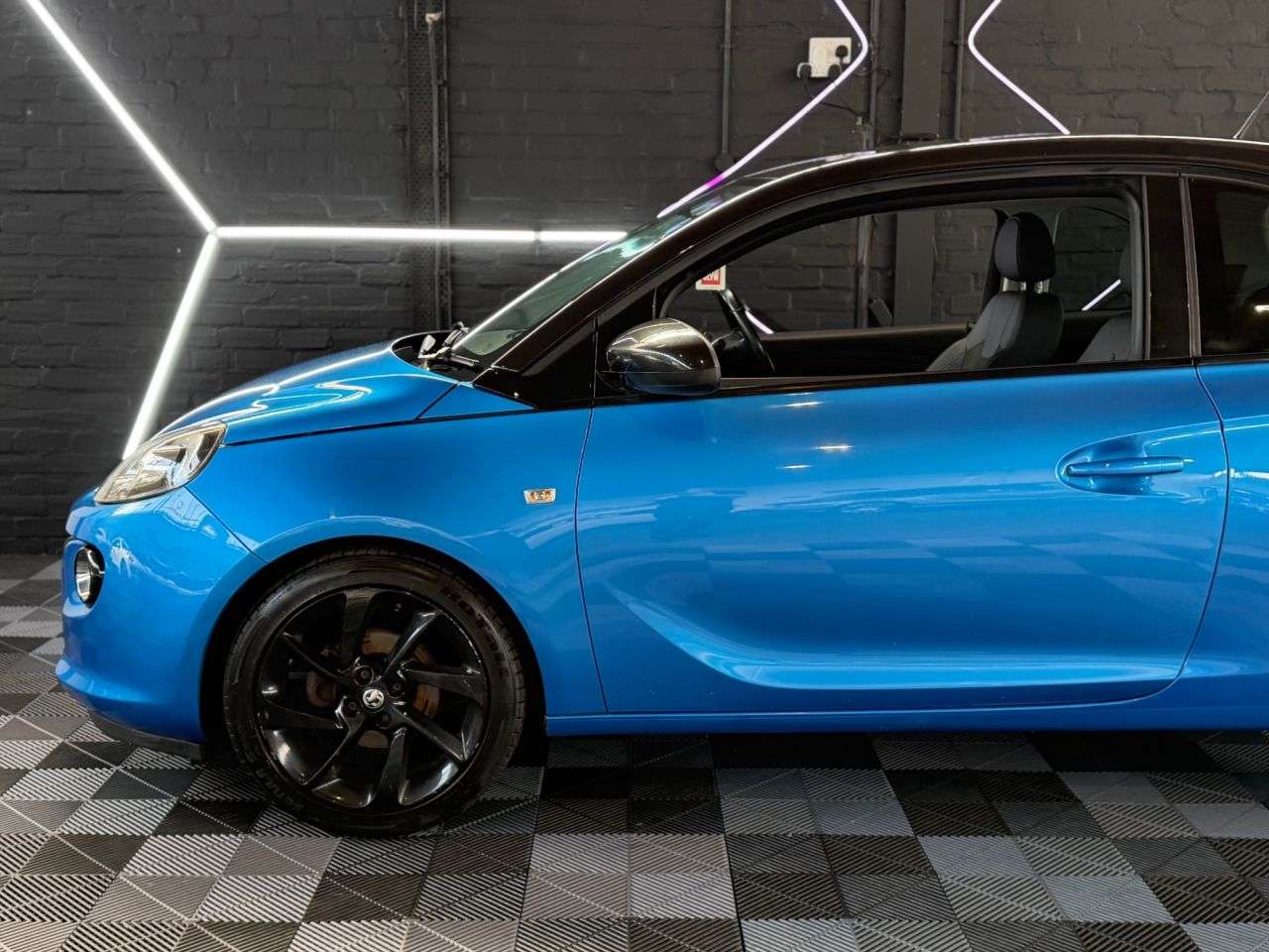 A 2016 VAUXHALL ADAM 1.2i ecoFLEX ENERGISED Hatchback 3dr Petrol Manual Euro 6 (s/s) (70 ps) GRE A 2016 VAUXHALL ADAM 1.2i ecoFLEX ENERGISED Hatchback 3dr Petrol Manual Euro 6 (s/s) (70 ps) GRE