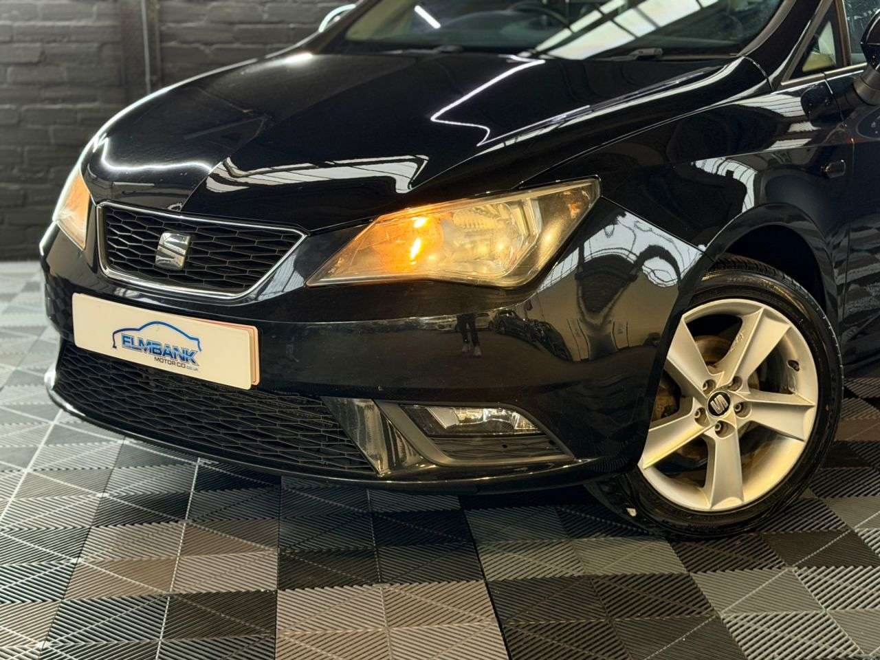 A 2014 SEAT IBIZA TOCA A 2014 SEAT IBIZA TOCA