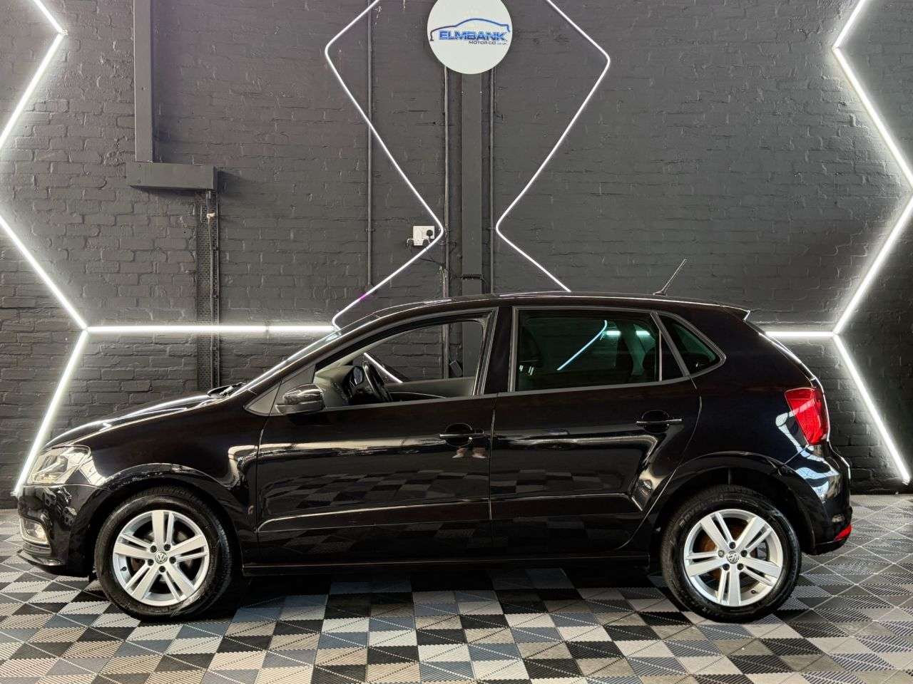 A 2017 VOLKSWAGEN POLO 1.0 Match Edition Hatchback 5dr Petrol Manual Euro 6 (s/s) (60 ps) APPLE CA A 2017 VOLKSWAGEN POLO 1.0 Match Edition Hatchback 5dr Petrol Manual Euro 6 (s/s) (60 ps) APPLE CA