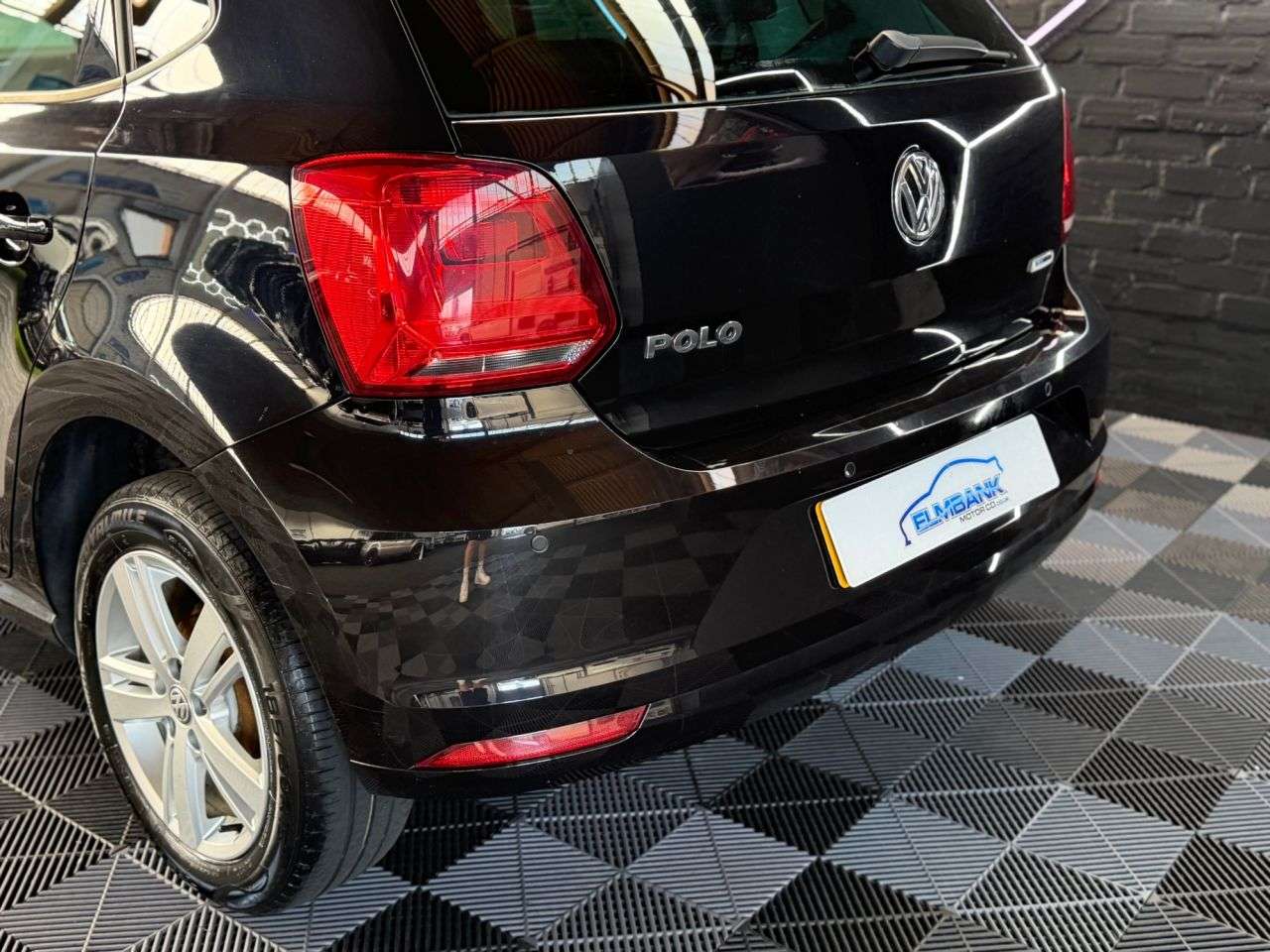 A 2017 VOLKSWAGEN POLO 1.0 Match Edition Hatchback 5dr Petrol Manual Euro 6 (s/s) (60 ps) APPLE CA A 2017 VOLKSWAGEN POLO 1.0 Match Edition Hatchback 5dr Petrol Manual Euro 6 (s/s) (60 ps) APPLE CA