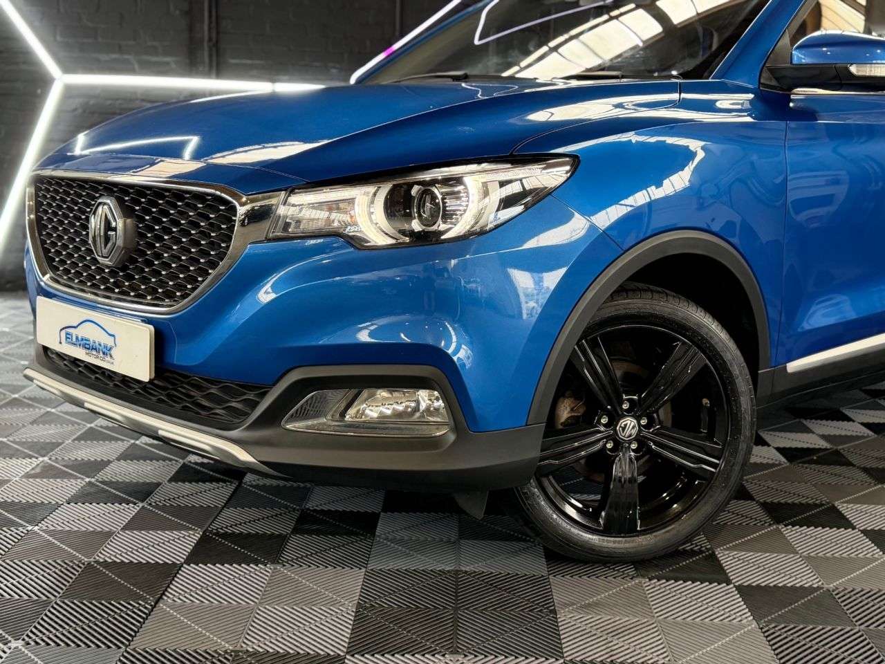A 2019 MG MG ZS 1.0 T-GDI Exclusive SUV 5dr Petrol Auto Euro 6 (111 ps) EXCELLENT VALUE AT A 2019 MG MG ZS 1.0 T-GDI Exclusive SUV 5dr Petrol Auto Euro 6 (111 ps) EXCELLENT VALUE AT