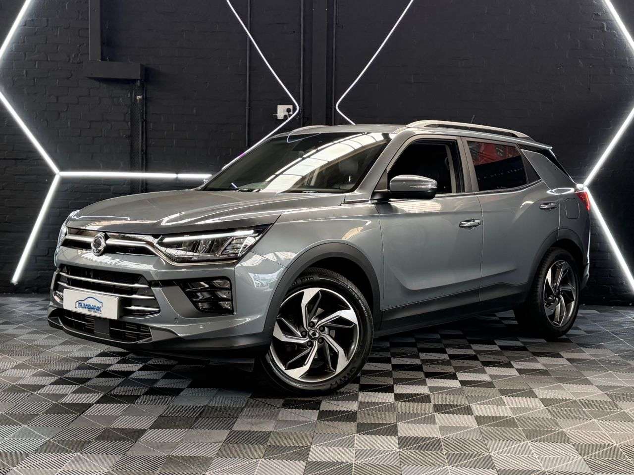 A 2019 SSANGYONG KORANDO 1.5 Ultimate SUV 5dr Petrol Auto Euro 6 (s/s) (163 ps) AUTOMATIC GEARBOX - A 2019 SSANGYONG KORANDO 1.5 Ultimate SUV 5dr Petrol Auto Euro 6 (s/s) (163 ps) AUTOMATIC GEARBOX -