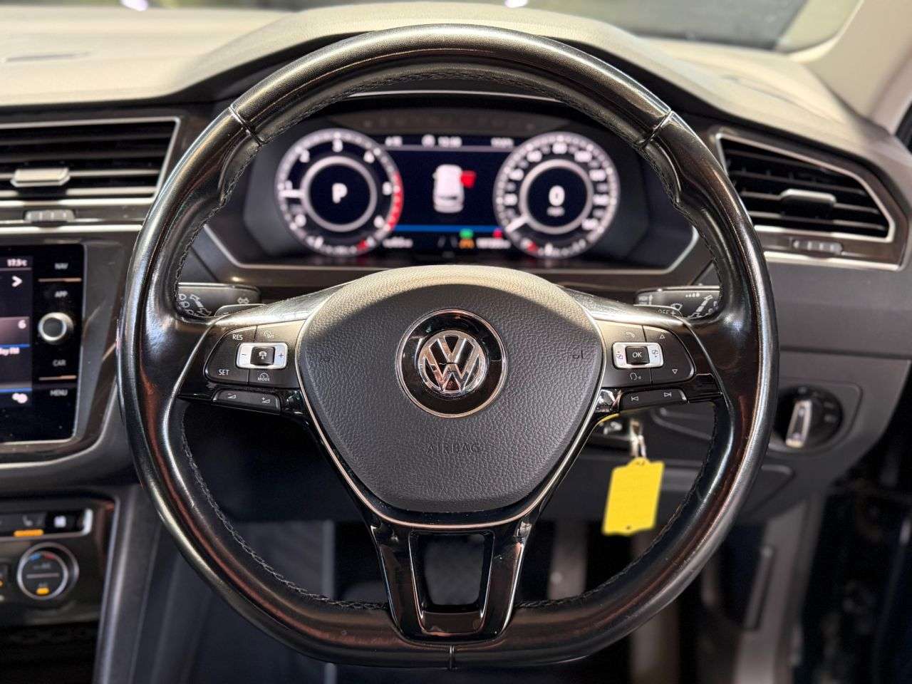 2018 VOLKSWAGEN TIGUAN 2018 VOLKSWAGEN TIGUAN