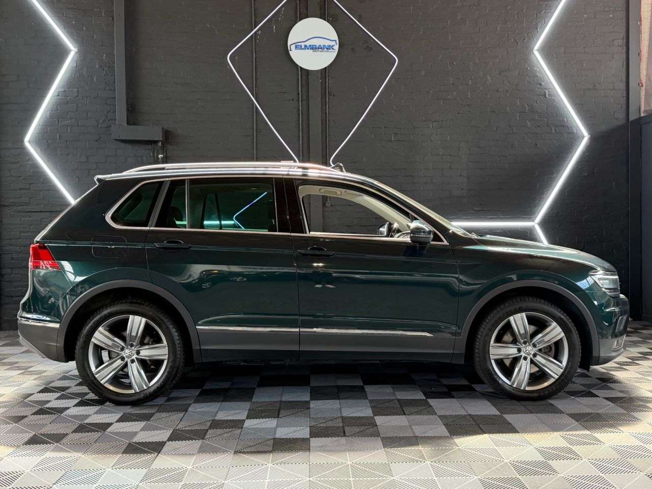2018 VOLKSWAGEN TIGUAN 2018 VOLKSWAGEN TIGUAN