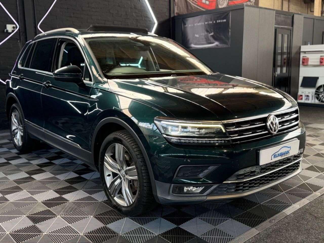 2018 VOLKSWAGEN TIGUAN 2018 VOLKSWAGEN TIGUAN