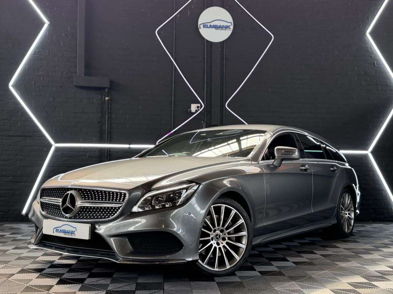 A 2017 MERCEDES-BENZ CLS 3.0 CLS350d V6 AMG Line Shooting Brake 5dr Diesel G-Tronic+ Euro 6 (s/s) (2 A 2017 MERCEDES-BENZ CLS 3.0 CLS350d V6 AMG Line Shooting Brake 5dr Diesel G-Tronic+ Euro 6 (s/s) (2