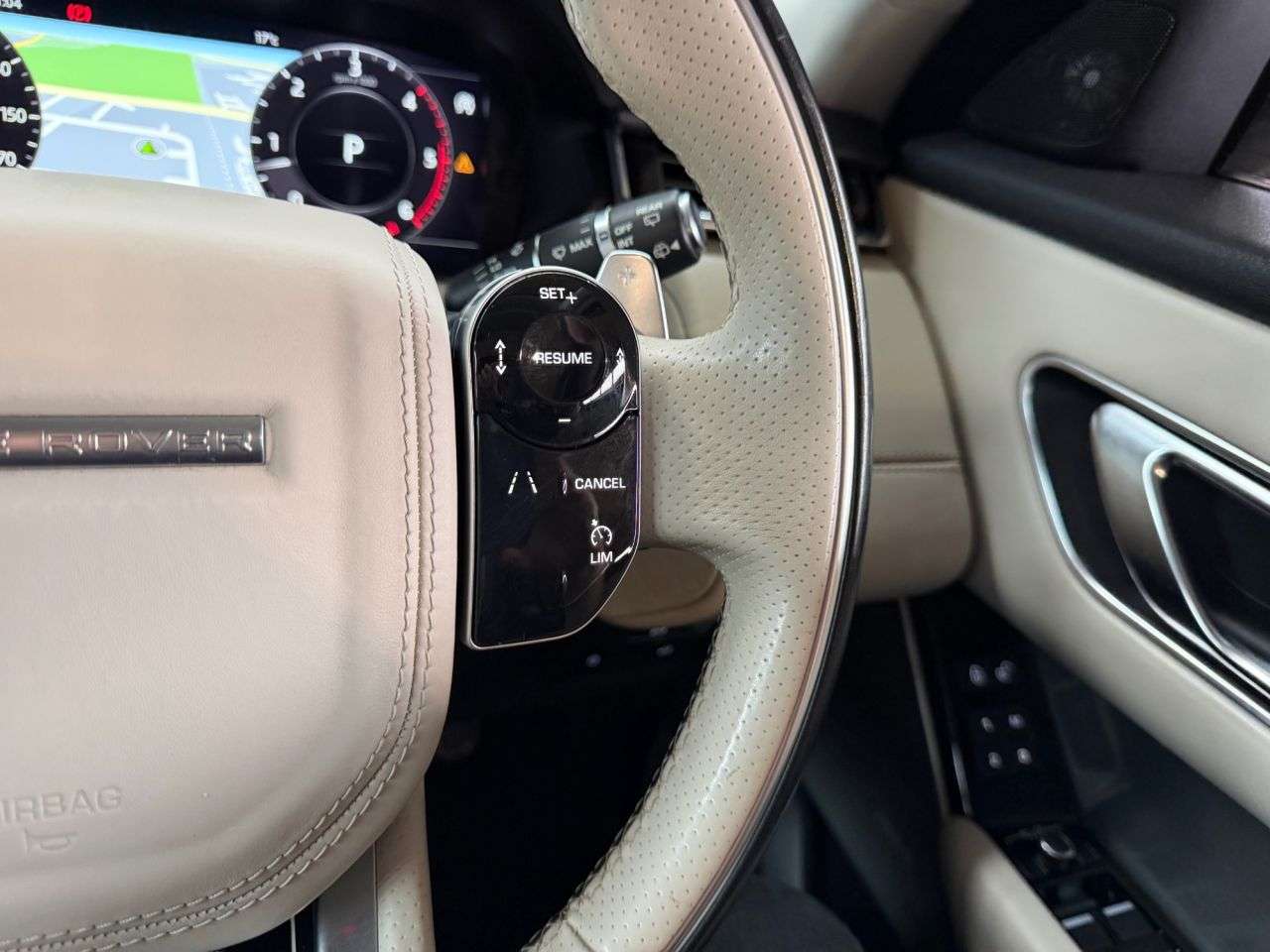 2017 LAND ROVER RANGE ROVER VELAR 2017 LAND ROVER RANGE ROVER VELAR