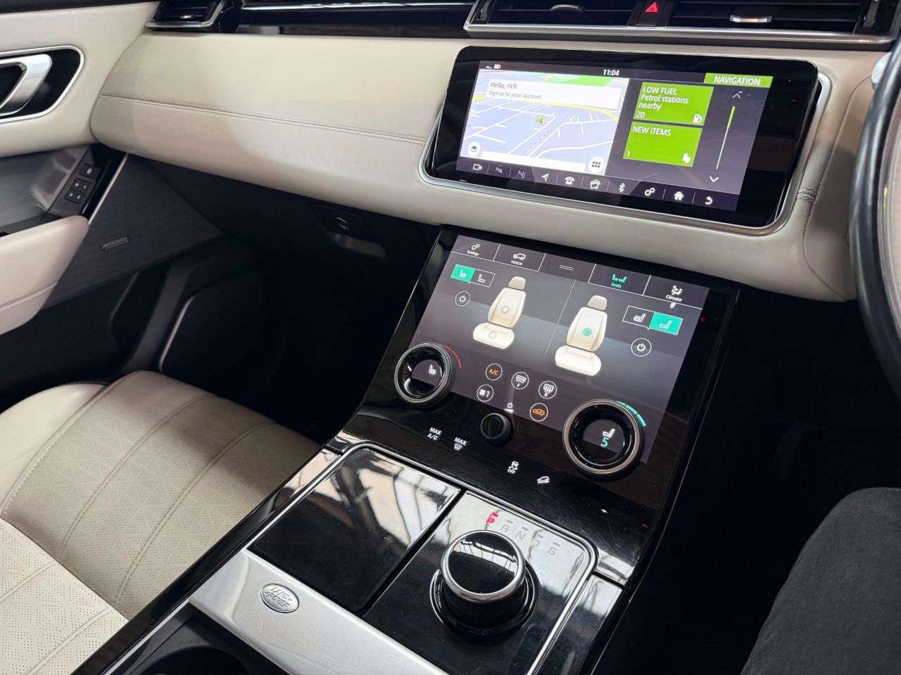 2017 LAND ROVER RANGE ROVER VELAR 2017 LAND ROVER RANGE ROVER VELAR
