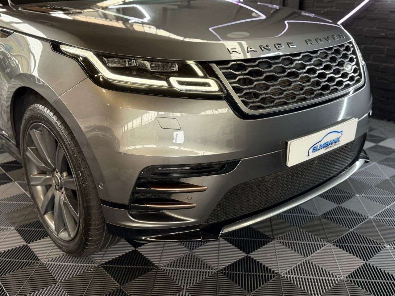 2017 LAND ROVER RANGE ROVER VELAR 2017 LAND ROVER RANGE ROVER VELAR