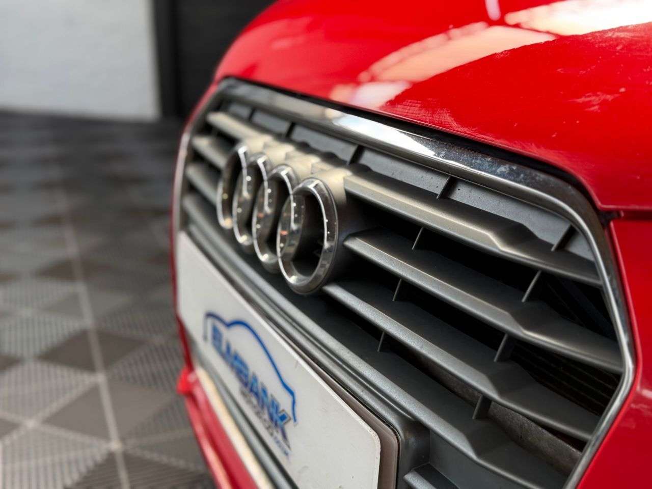 A 2017 AUDI A1 1.4 TFSI Sport Hatchback 3dr Petrol Manual Euro 6 (s/s) (125 ps) PEFECT FIR A 2017 AUDI A1 1.4 TFSI Sport Hatchback 3dr Petrol Manual Euro 6 (s/s) (125 ps) PEFECT FIR