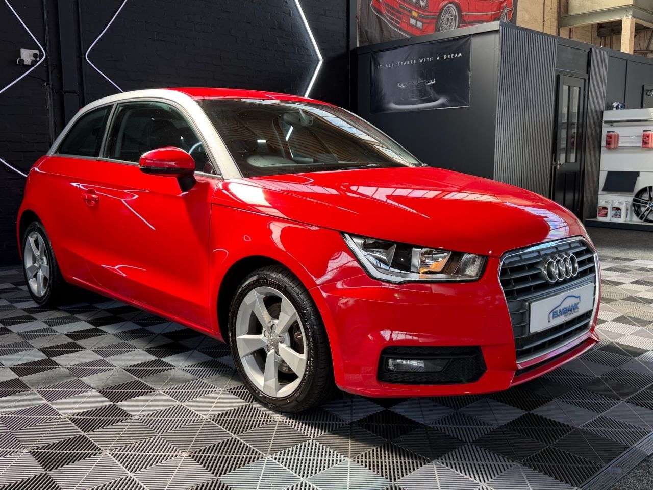 2017 AUDI A1 2017 AUDI A1