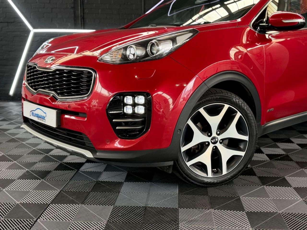 A 2017 KIA SPORTAGE 1.6 T-GDi GT-Line S SUV 5dr Petrol DCT AWD Euro 6 (174 bhp) REALLY HIGH SPE A 2017 KIA SPORTAGE 1.6 T-GDi GT-Line S SUV 5dr Petrol DCT AWD Euro 6 (174 bhp) REALLY HIGH SPE