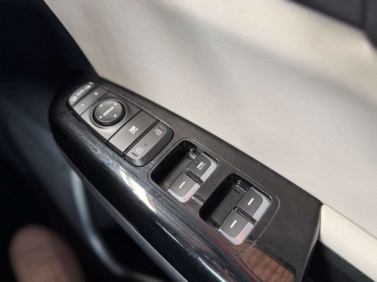 2017 KIA SPORTAGE 2017 KIA SPORTAGE