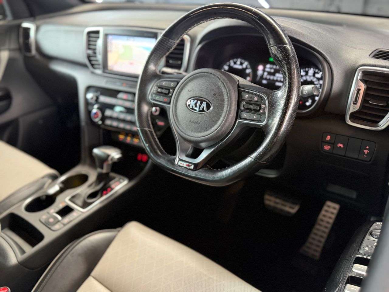 2017 KIA SPORTAGE 2017 KIA SPORTAGE