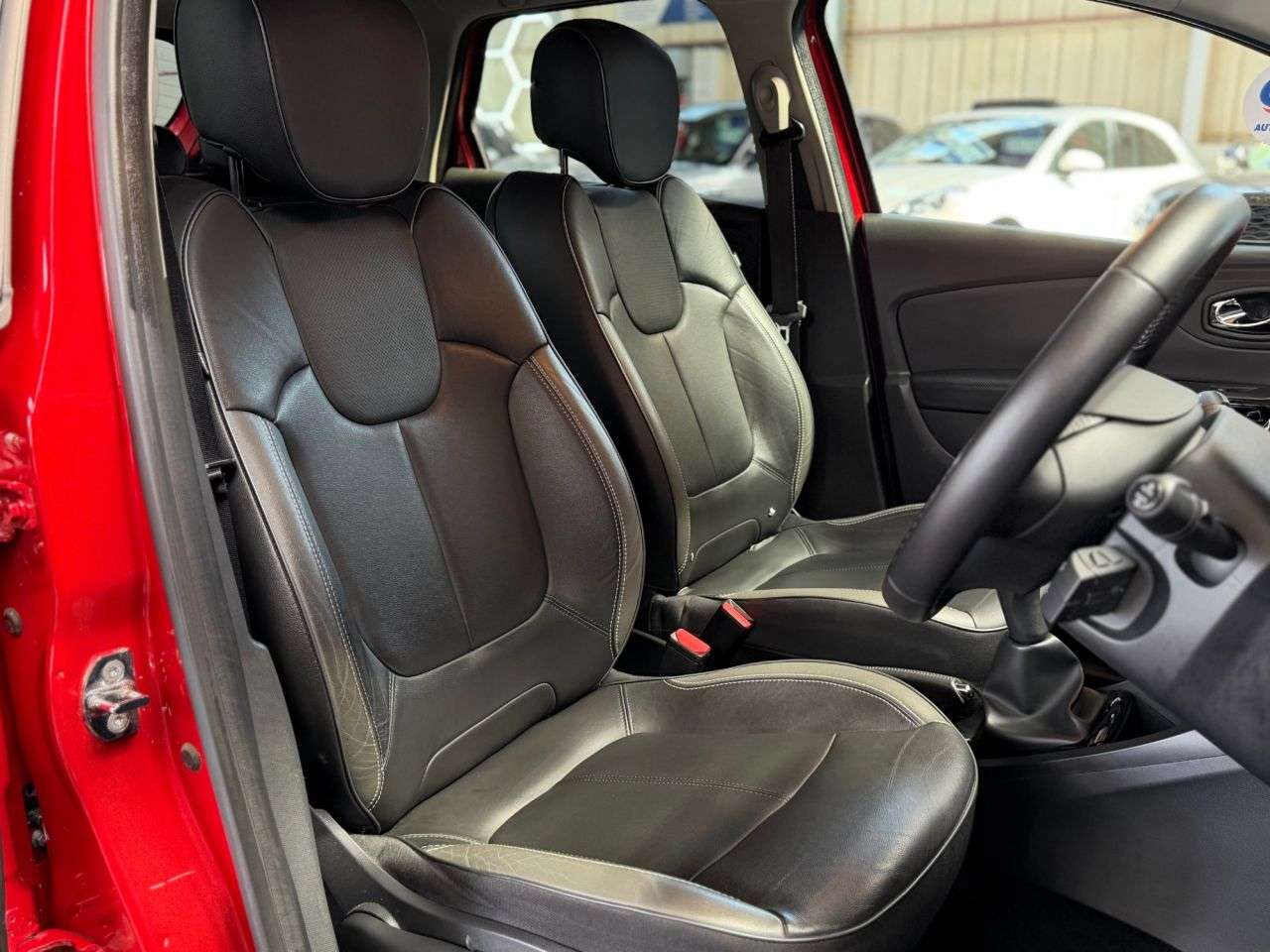 2015 RENAULT CAPTUR 2015 RENAULT CAPTUR