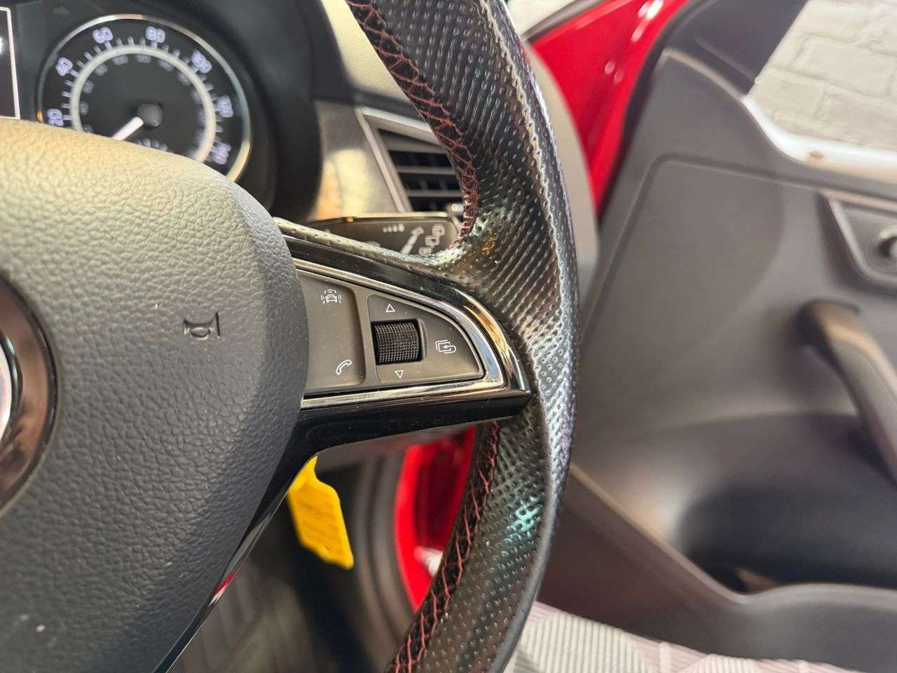2017 SKODA FABIA 2017 SKODA FABIA