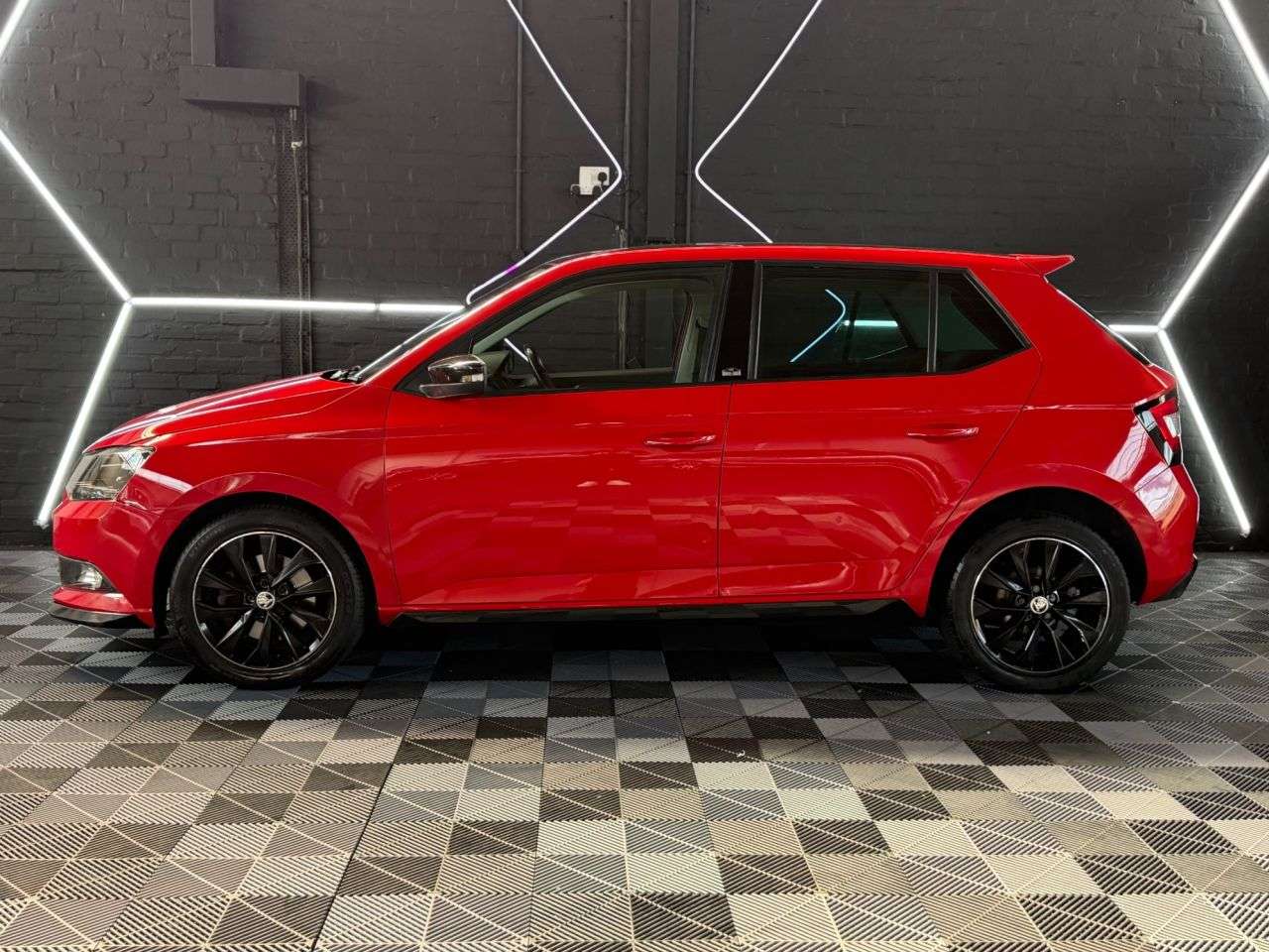 2017 SKODA FABIA 2017 SKODA FABIA