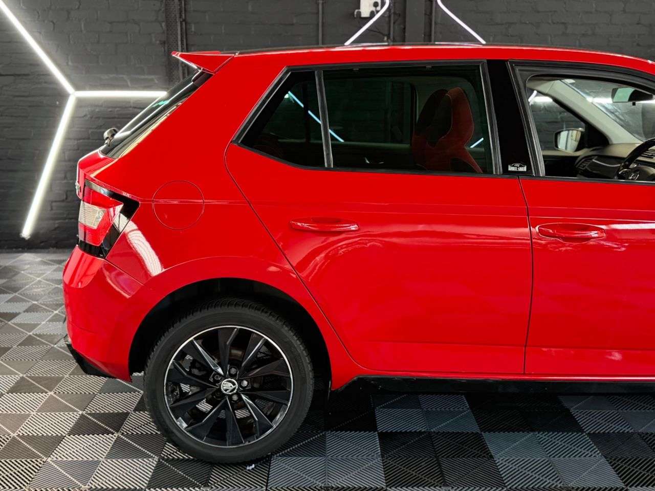2017 SKODA FABIA 2017 SKODA FABIA