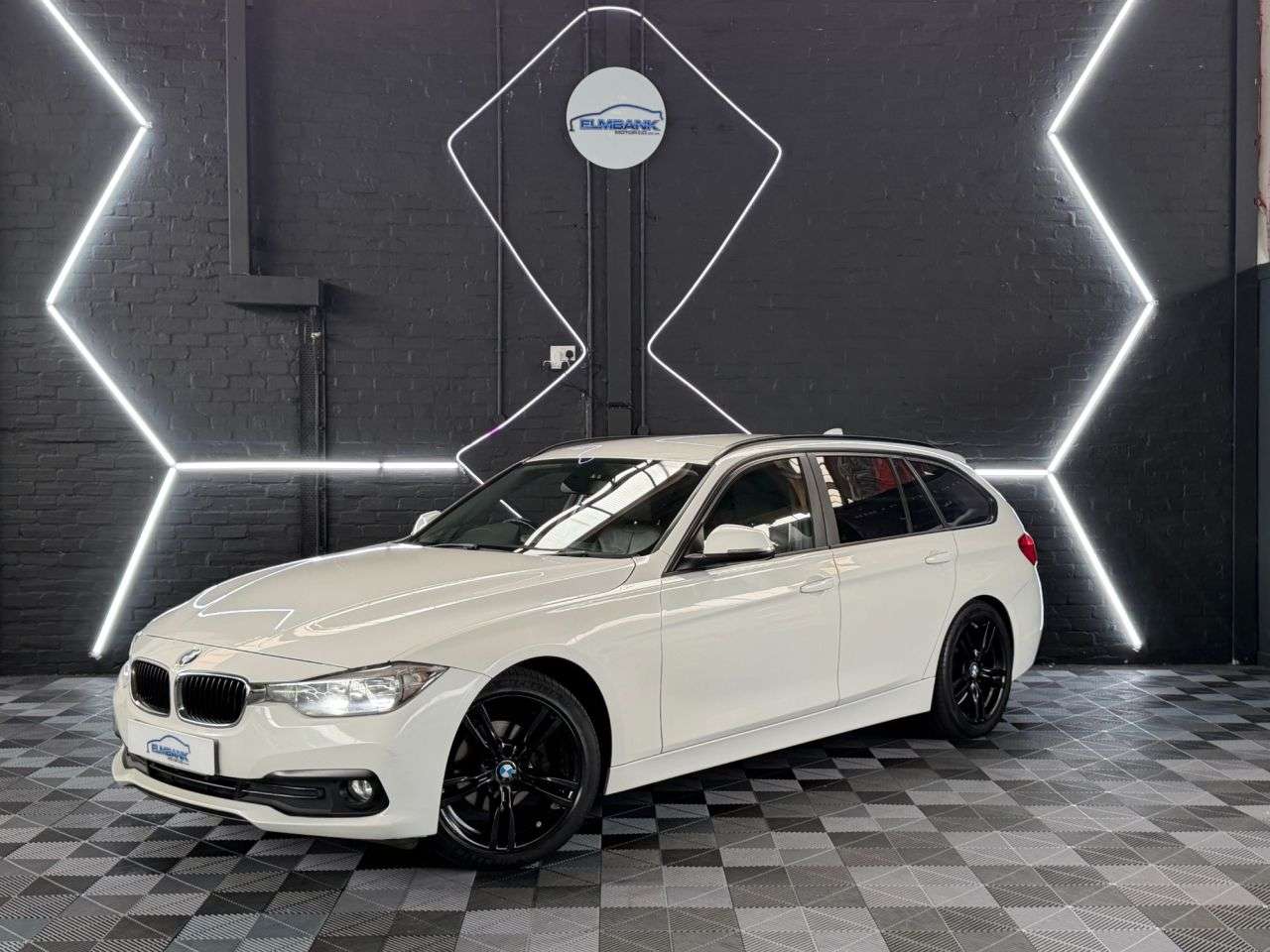 A 2015 BMW 3 SERIES 2.0 320d ED Plus Touring 5dr Diesel Auto Euro 6 (s/s) (163 ps) UP TO 70 MPG A 2015 BMW 3 SERIES 2.0 320d ED Plus Touring 5dr Diesel Auto Euro 6 (s/s) (163 ps) UP TO 70 MPG