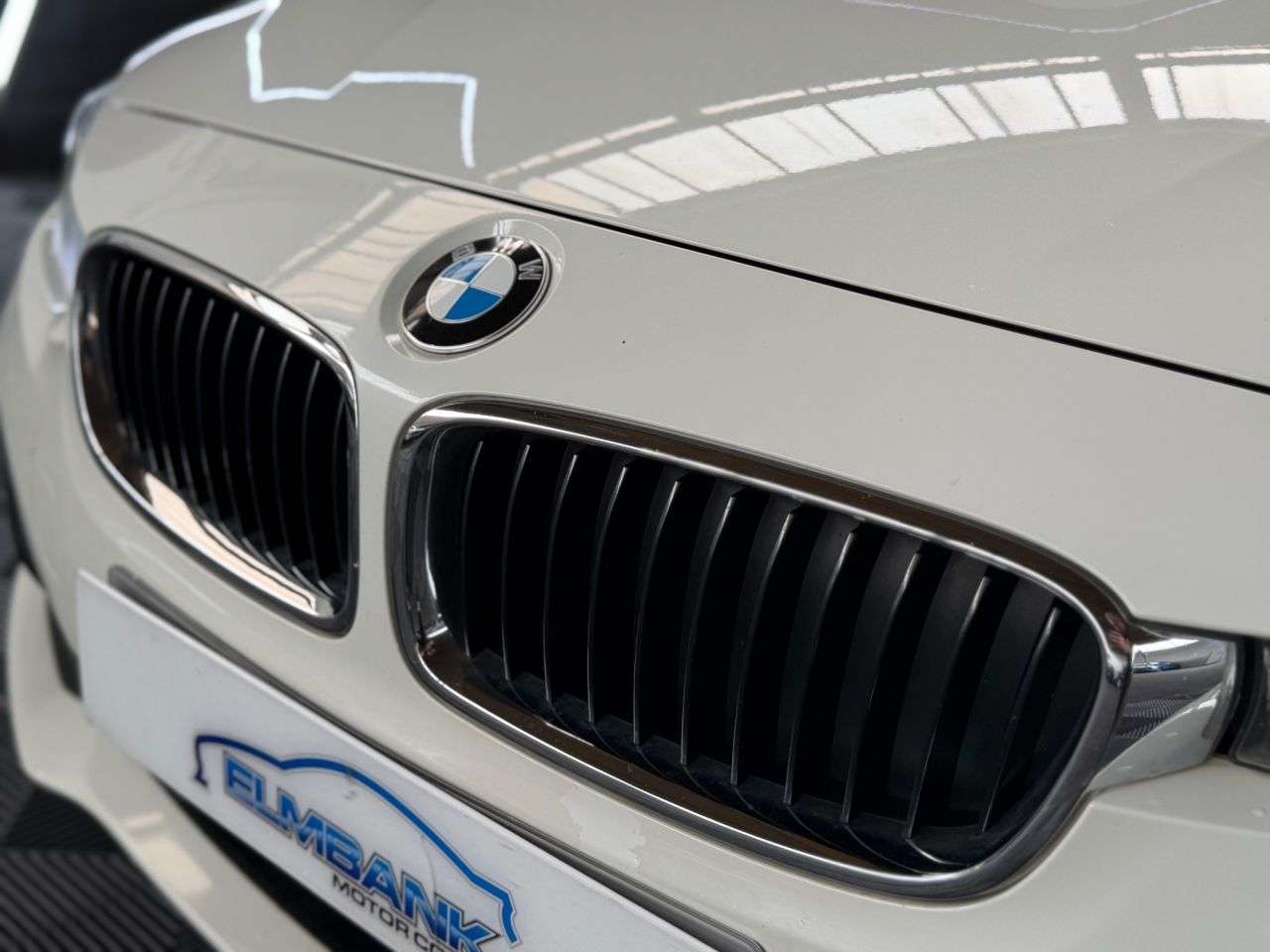 A 2015 BMW 3 SERIES 2.0 320d ED Plus Touring 5dr Diesel Auto Euro 6 (s/s) (163 ps) UP TO 70 MPG A 2015 BMW 3 SERIES 2.0 320d ED Plus Touring 5dr Diesel Auto Euro 6 (s/s) (163 ps) UP TO 70 MPG