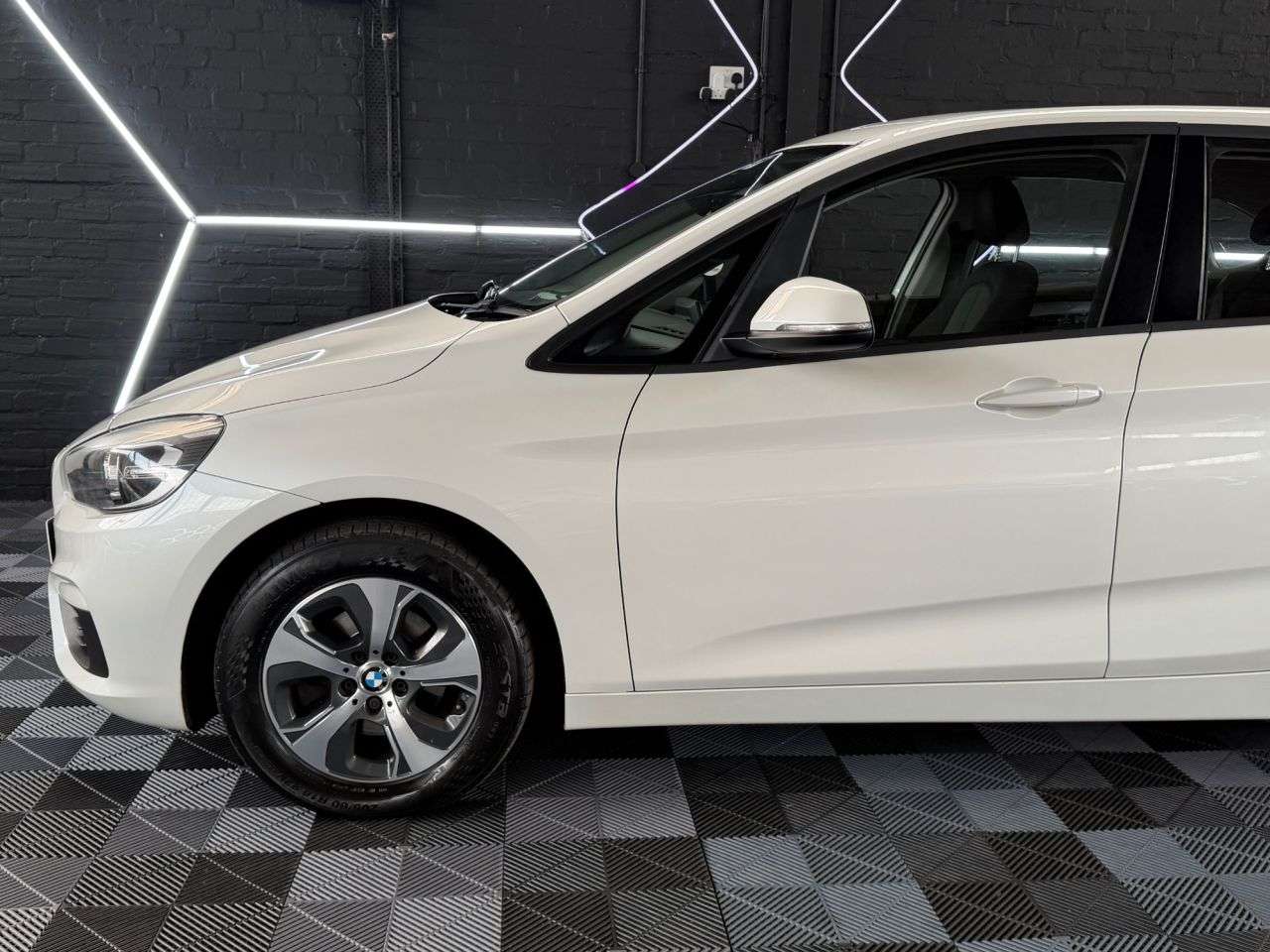 2017 BMW 2 SERIES ACTIVE TOURER 2017 BMW 2 SERIES ACTIVE TOURER